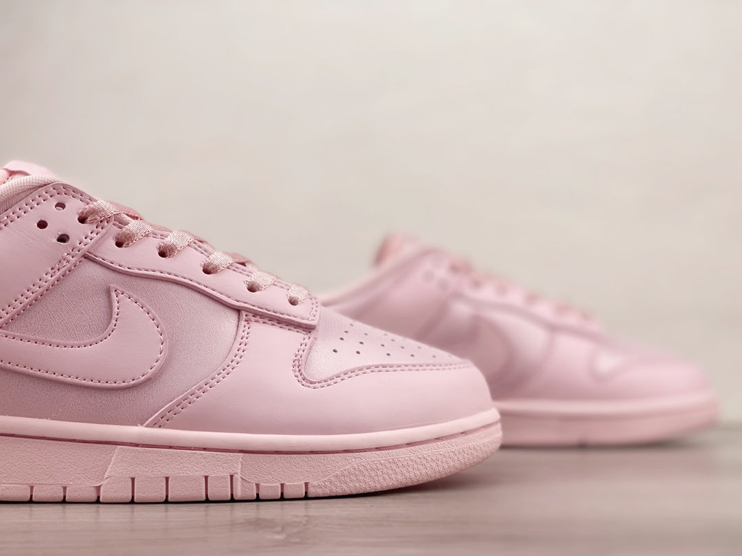 NIKE DUNK LOW PINK