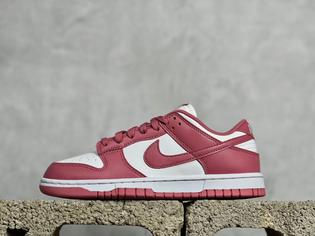 NIKE DUNK LOW WHITE PINK