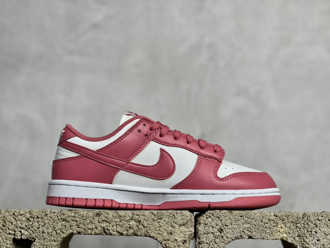 NIKE DUNK LOW WHITE PINK