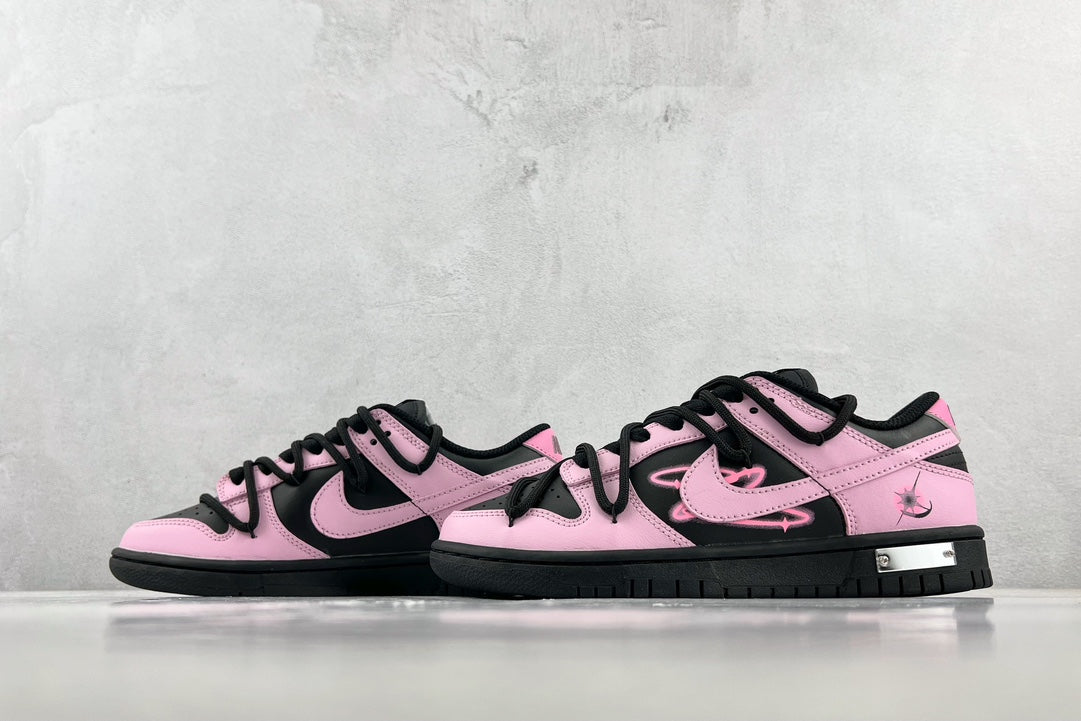 NIKE DUNK LOW BLACK PINK