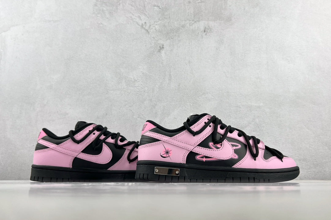 NIKE DUNK LOW BLACK PINK