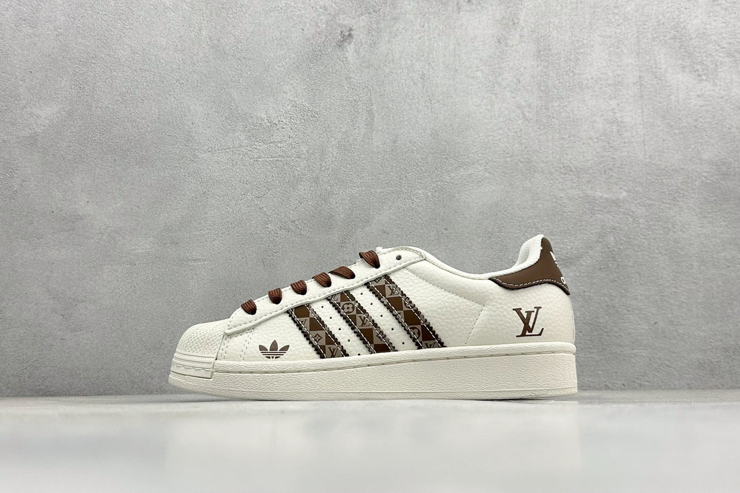 Adidas Superstar x LV – La légende urbaine