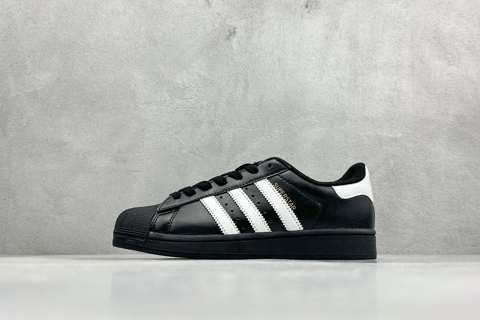 Adidas Superstar – La légende urbaine