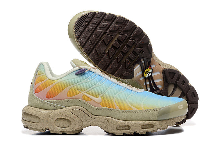 Nike Air Max Plus TN - Beige & Bleu - La Sneaker légendaire
