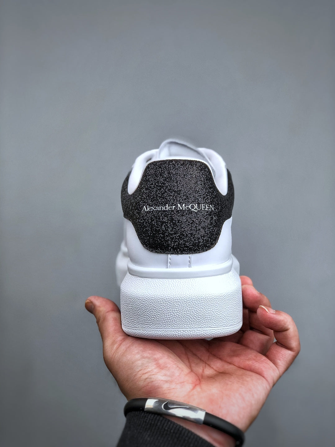 Alexander McQueen – Baskets Oversized Premium
