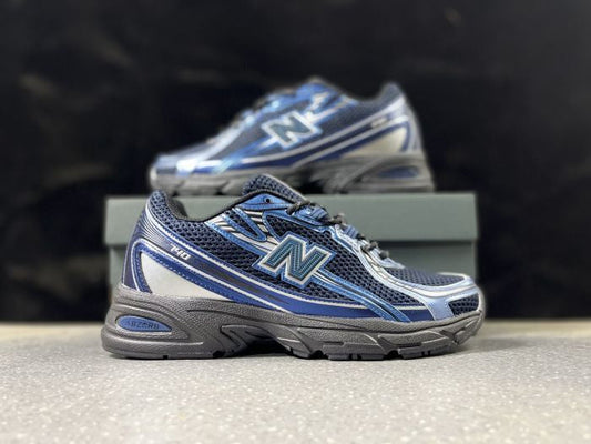New Balance 740 – Sneakers Iconiques