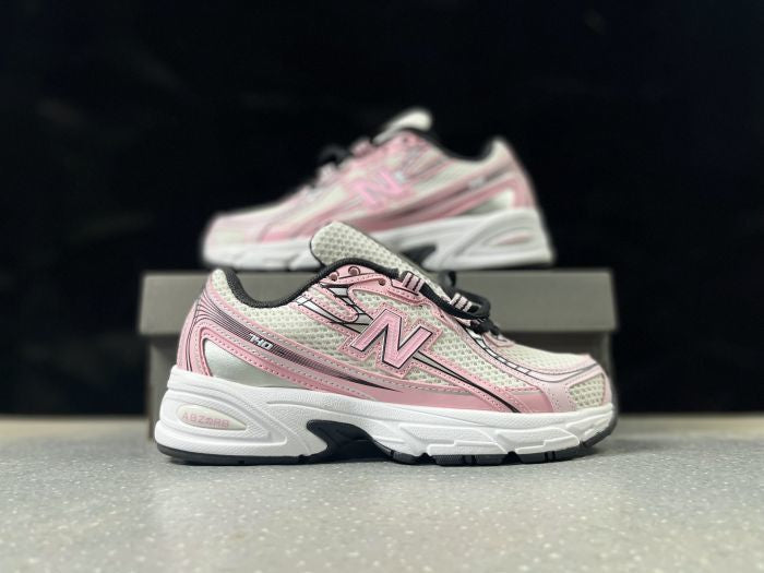 New Balance 740 – Sneakers Iconiques