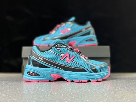 New Balance 740 – Sneakers Iconiques