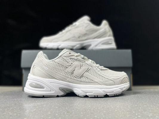 New Balance 740 – Sneakers Iconiques