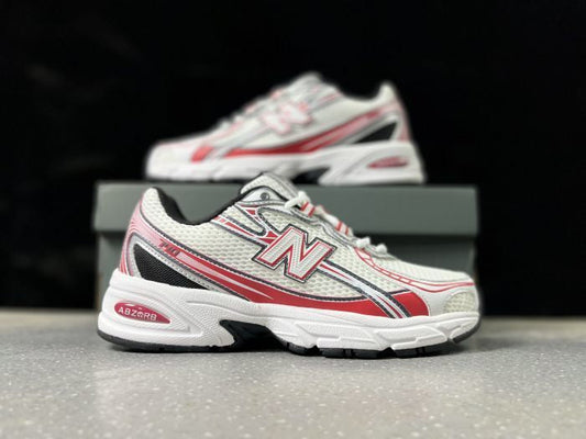 New Balance 740 – Sneakers Iconiques