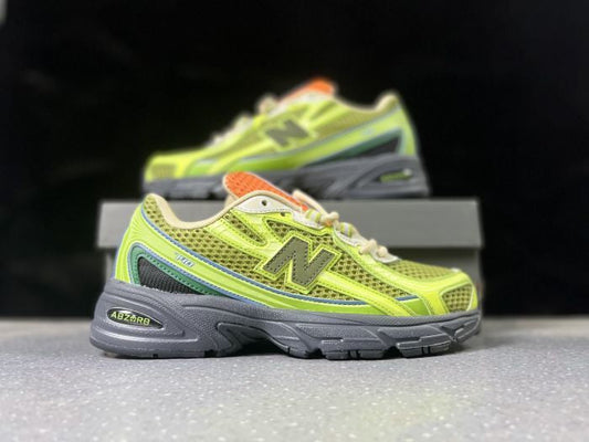New Balance 740 – Sneakers Iconiques