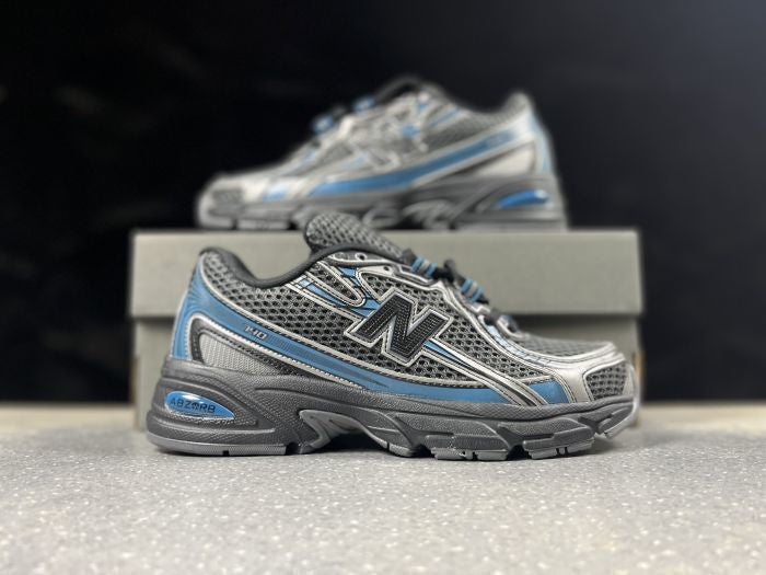 New Balance 740 – Sneakers Iconiques