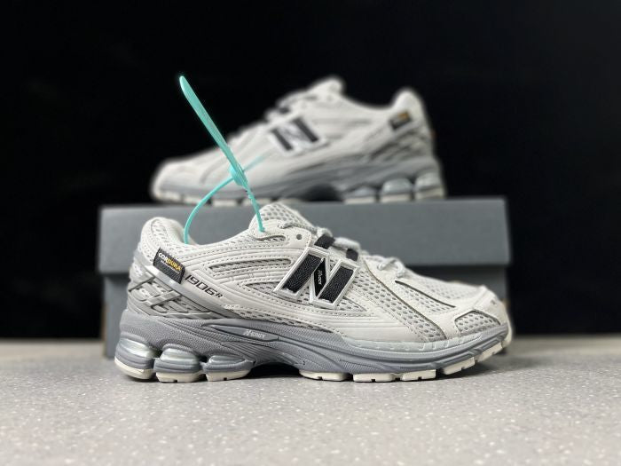 New Balance 1906 – Confort & style rétro