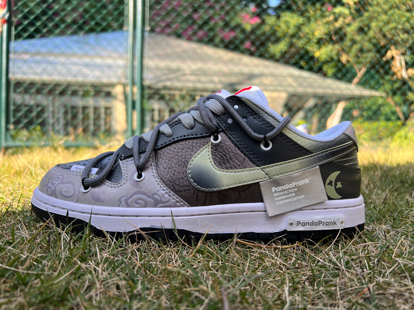 Nike Dunk Low - Panda Prank - L’icône sneakers