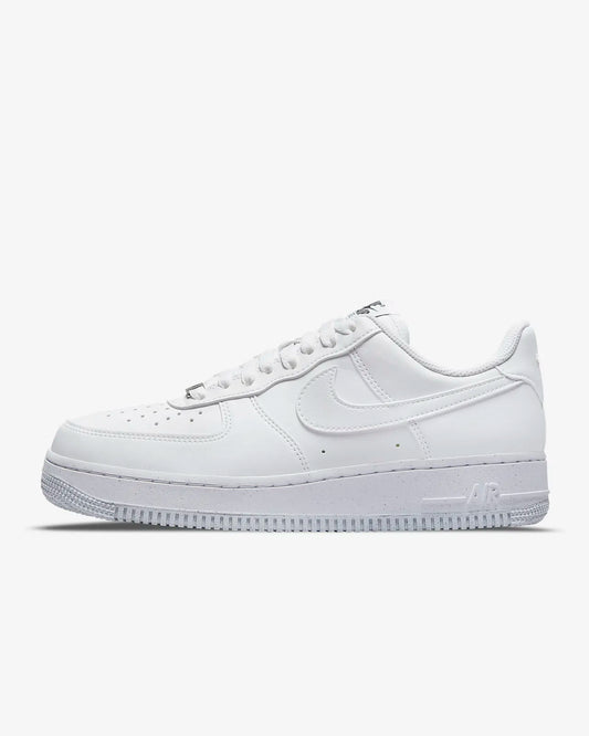 NIKE AIR FORCE 1 '07 WHITE BLANCHE