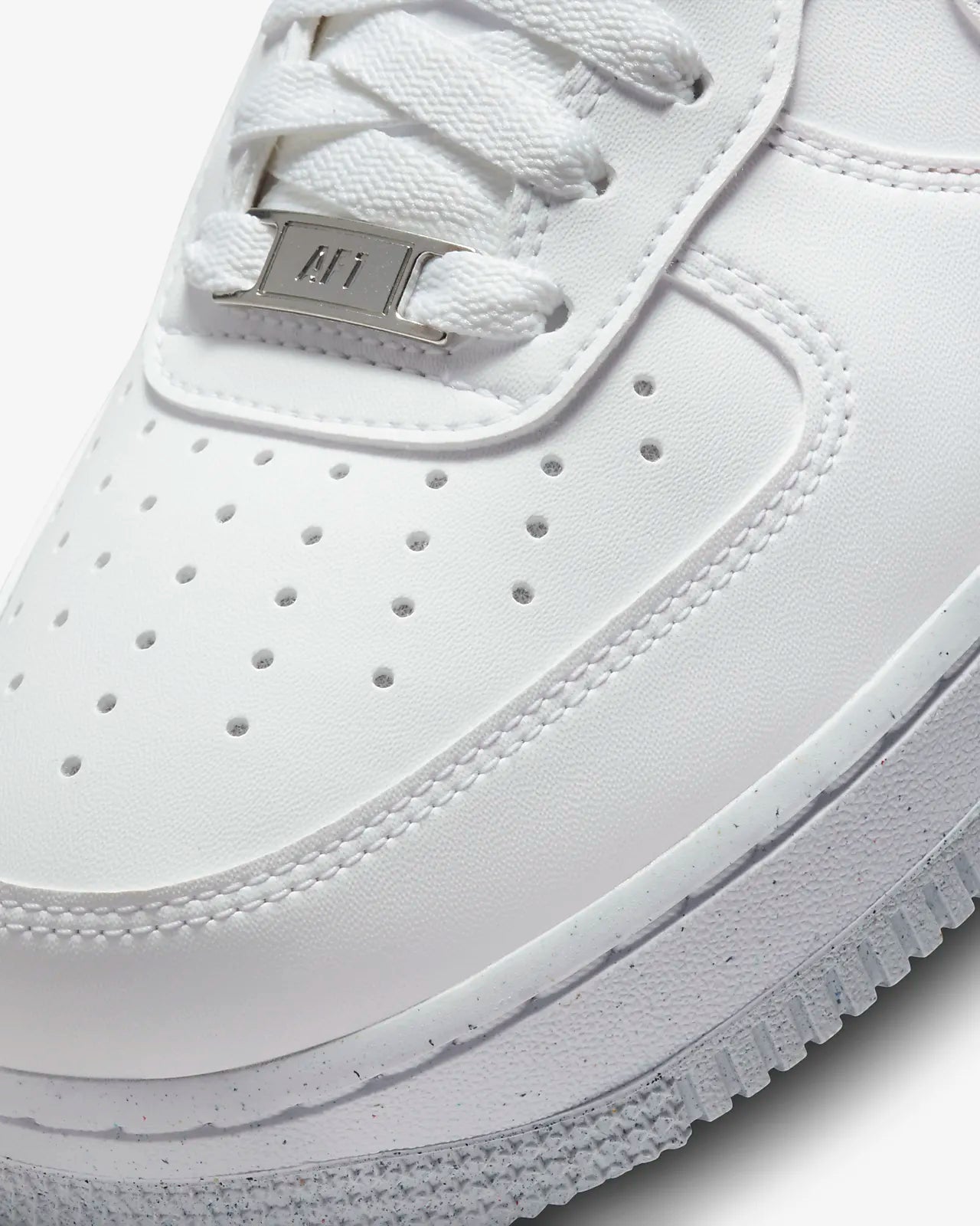 NIKE AIR FORCE 1 '07 WHITE BLANCHE