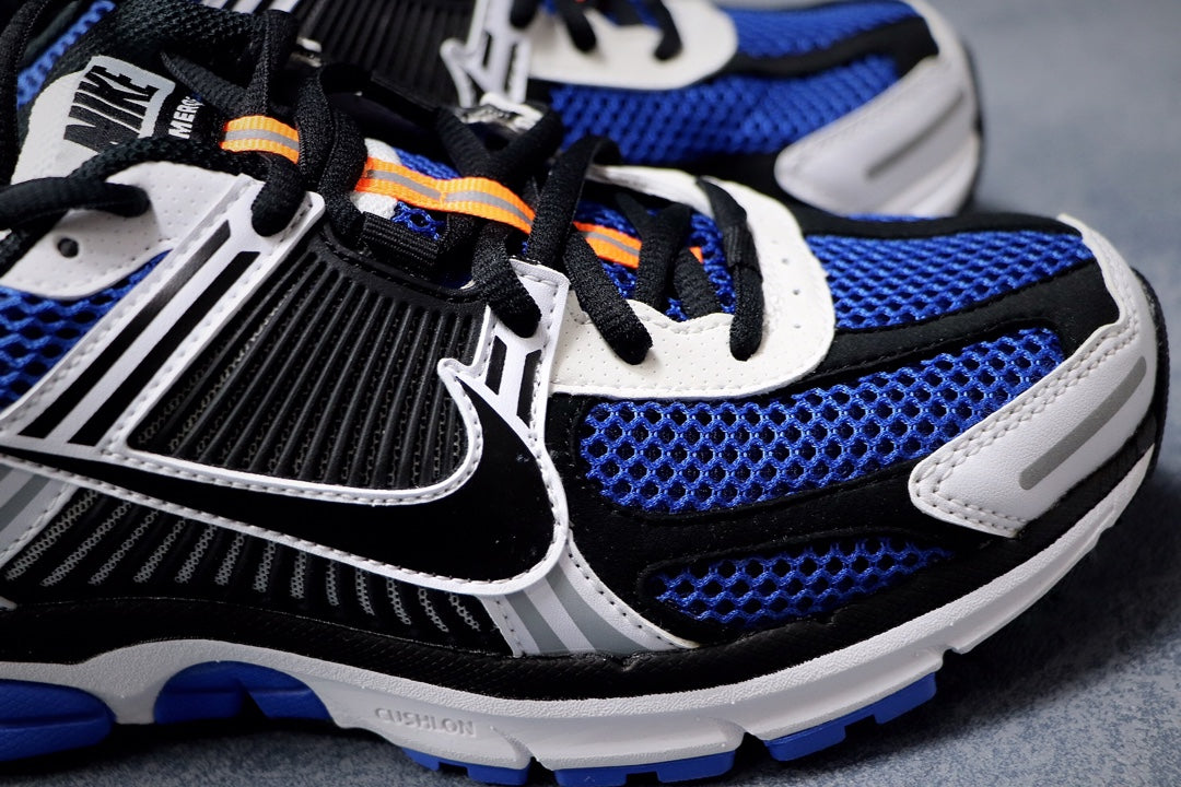 NIKE ZOOM VOMERO 5 BLUE