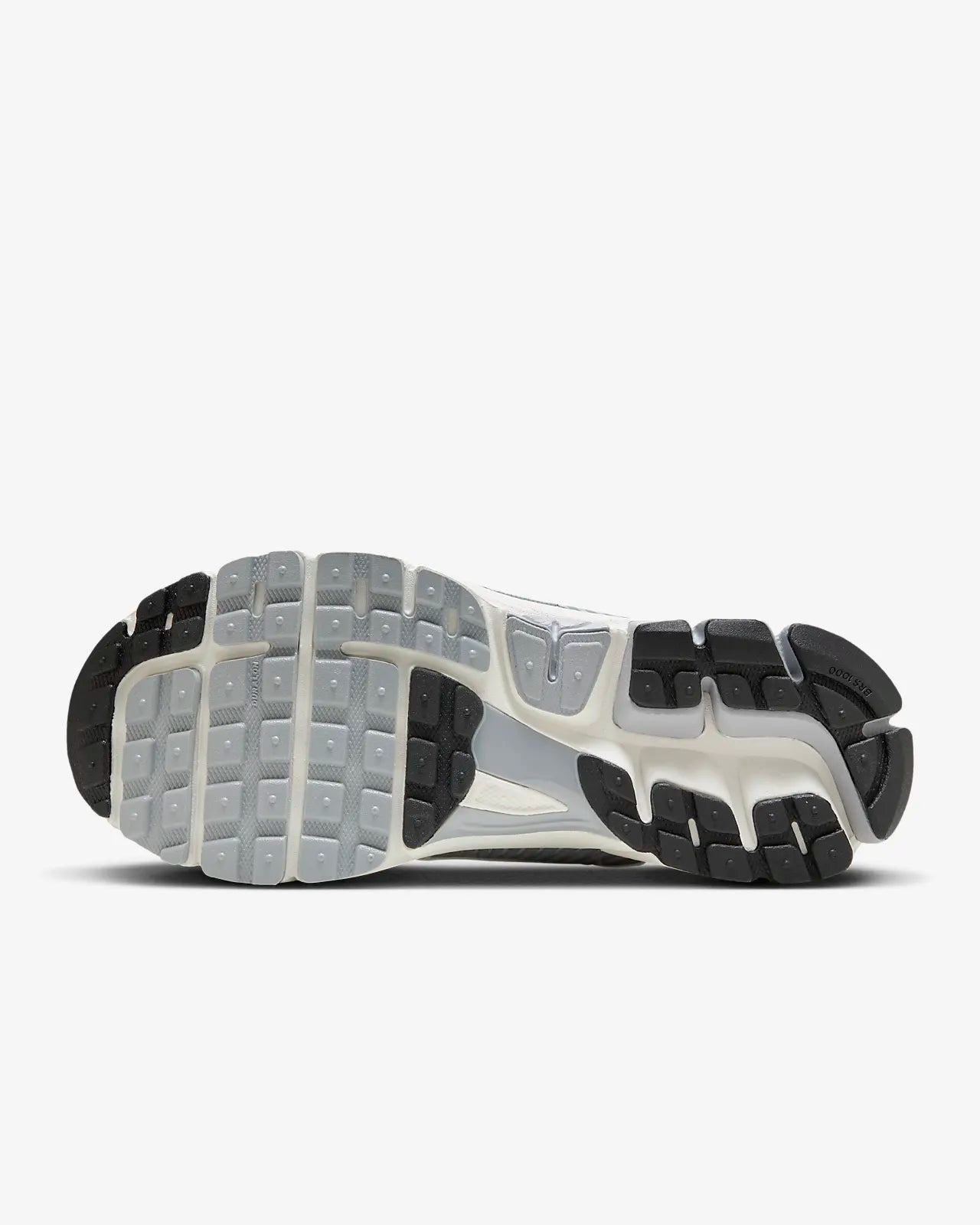 NIKE ZOOM VOMERO 5 GREY