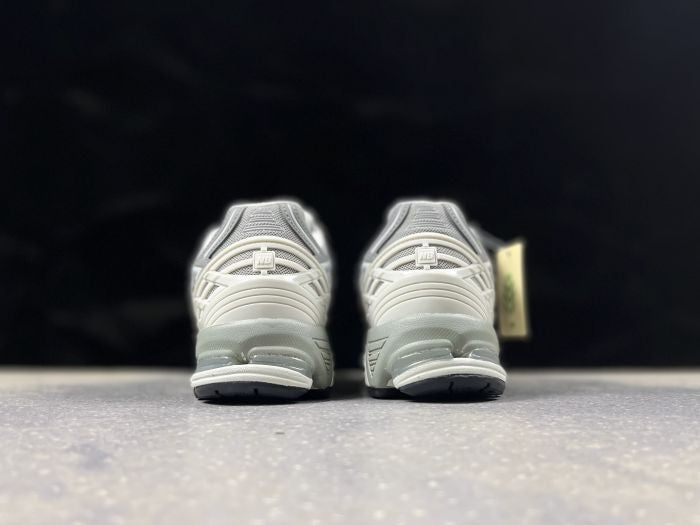 NEW BALANCE NB 1906 R GRISE