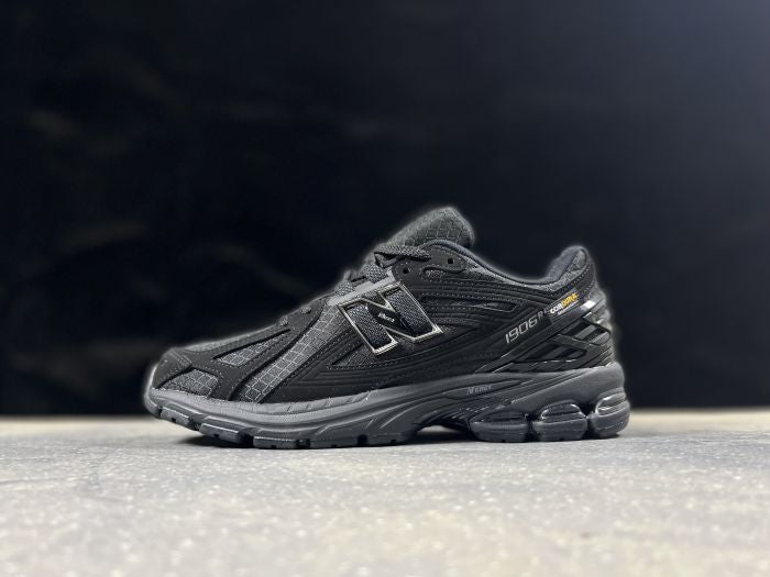NEW BALANCE NB 1906 R NOIR