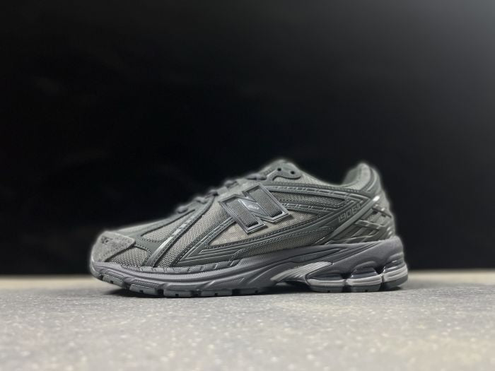 NEW BALANCE NB 1906 R GRISE FONCÉ
