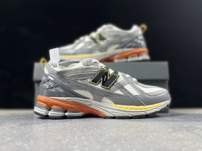 NEW BALANCE NB 1906 R GRISE