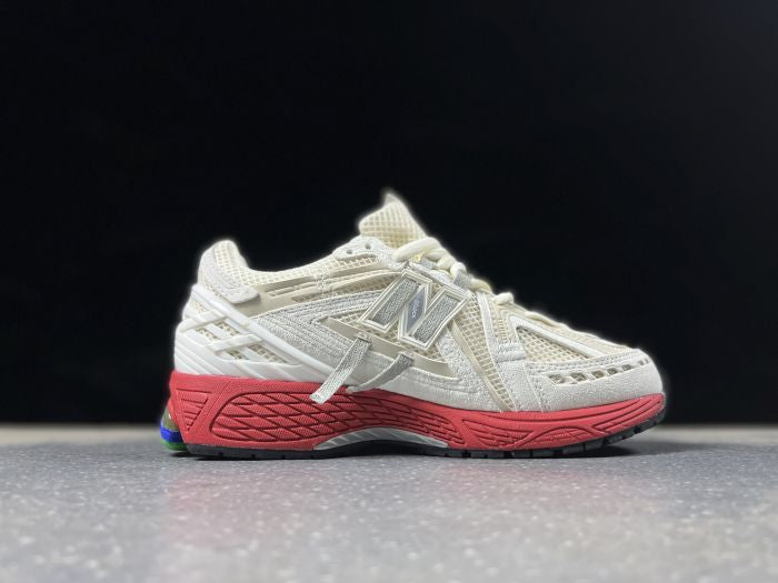 NEW BALANCE NB 1906 R BEIGE ROUGE