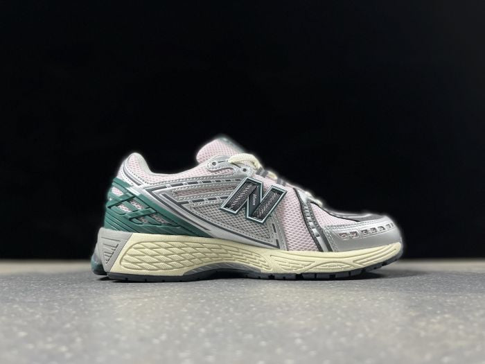 NEW BALANCE NB 1906 R GRISE VERT