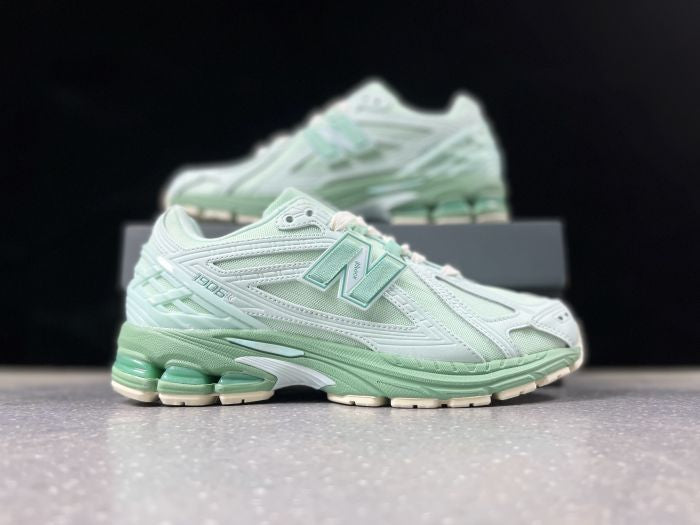 NEW BALANCE NB 1906 R VERT