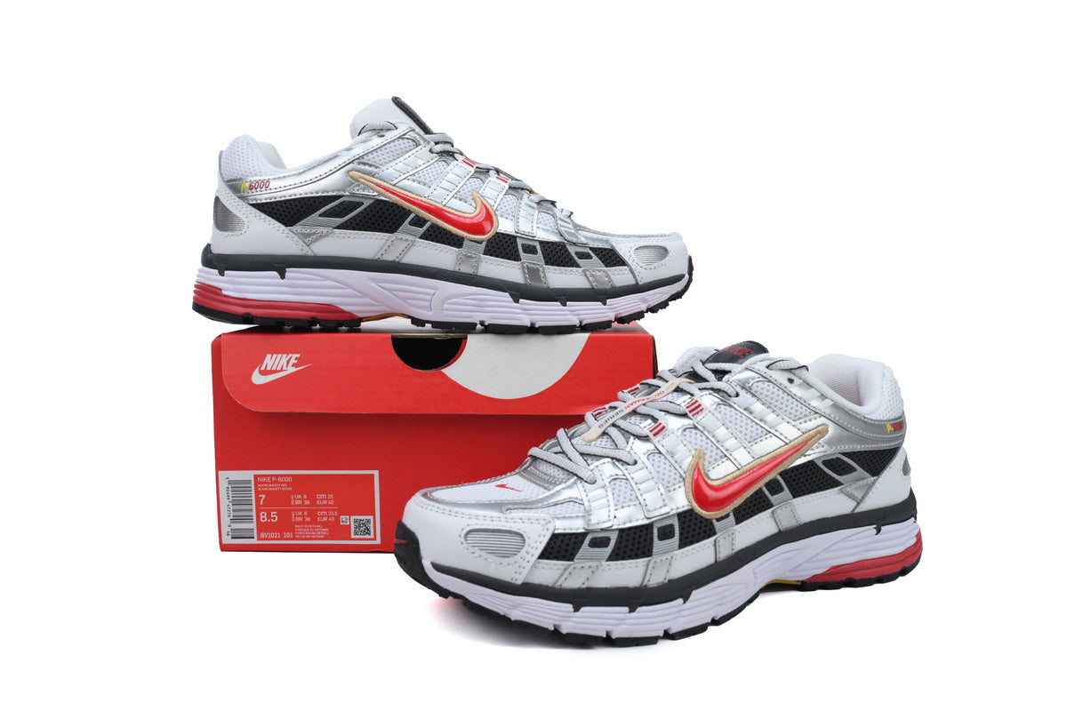 NIKE SNEAKERS P6000 GRIS NOIR ROUGE
