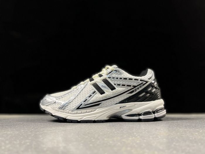 NEW BALANCE NB 1906 R NOIR BLANC