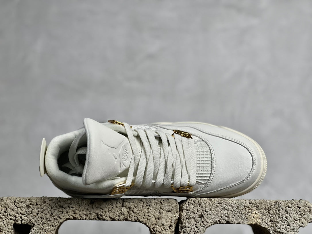 NIKE AIR JORDAN 4 RETRO WHITE BEIGE