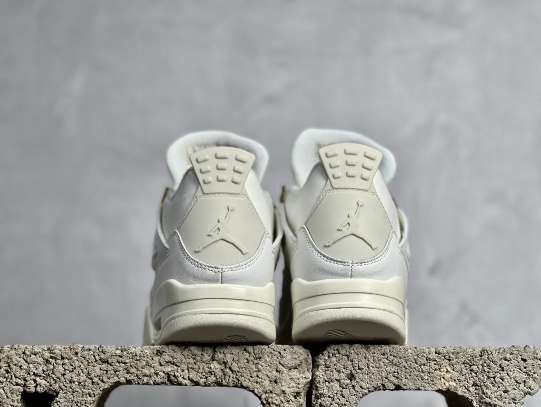NIKE AIR JORDAN 4 RETRO WHITE BEIGE