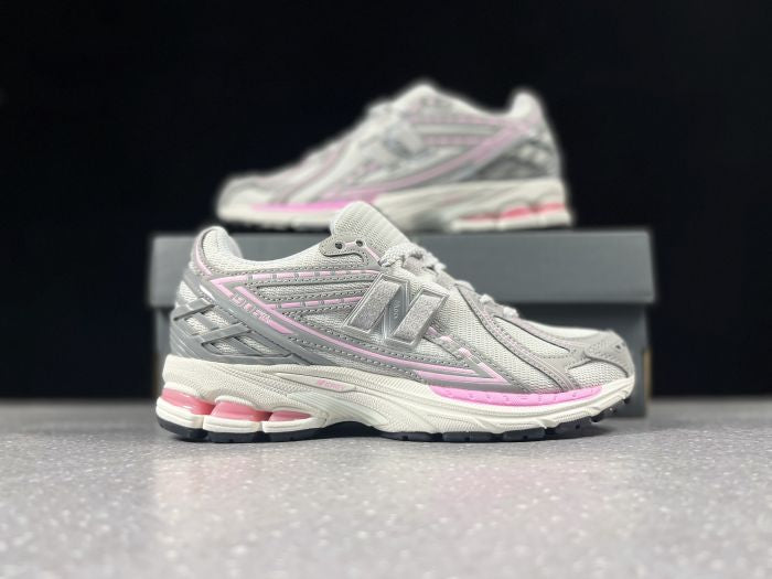 NEW BALANCE NB 1906 R GRISE ROSE