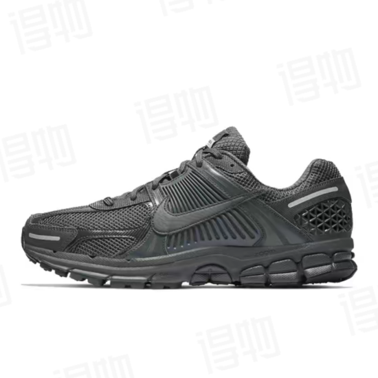 NIKE ZOOM VOMERO 5 NOIR