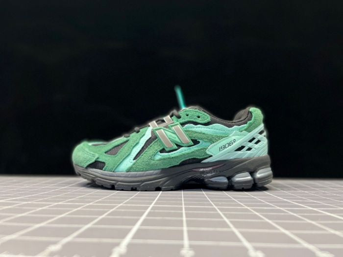 NEW BALANCE NB 1906 D VERT