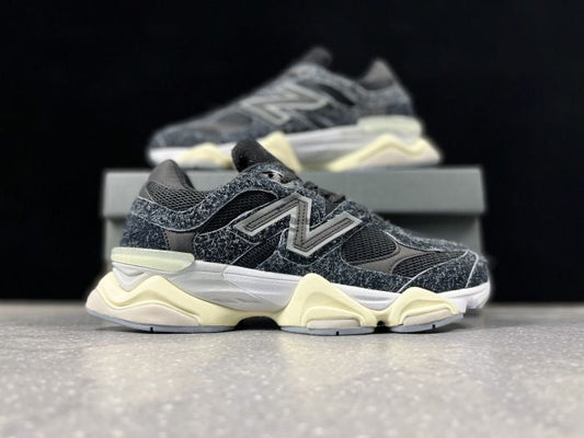 NEW BALANCE NB 9060 NOIR BLACK SUEDE