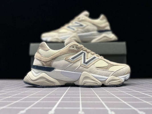 NEW BALANCE NB 9060 BEIGE