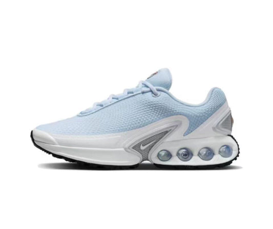 NIKE AIR MAX DN BLEU CIEL