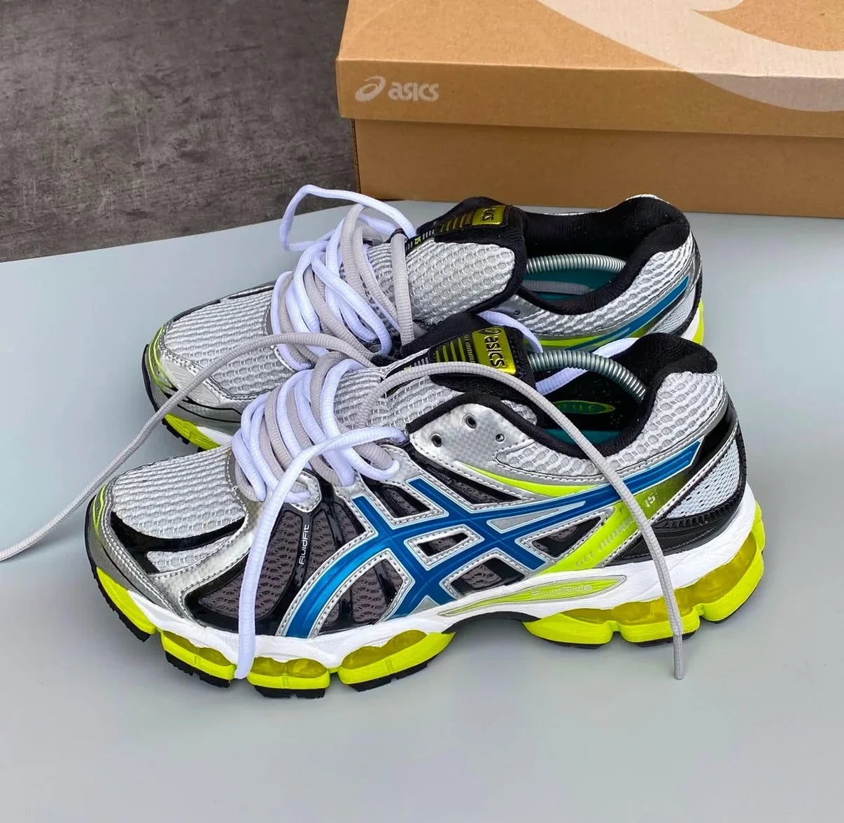 ASICS GEL NIMBUS 16 BLEU JAUNE