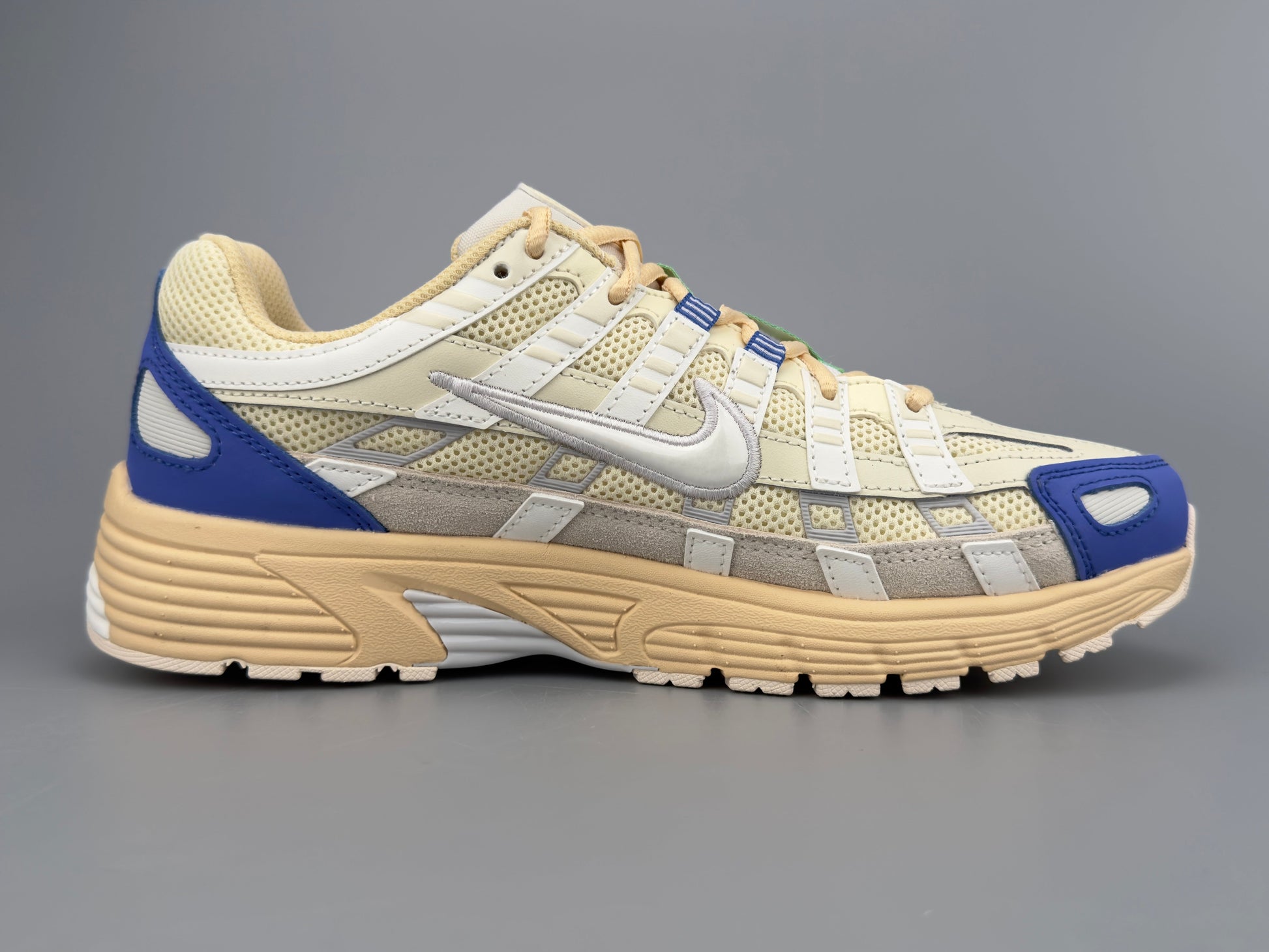 NIKE SNEAKERS P6000 BEIGE & BLEU