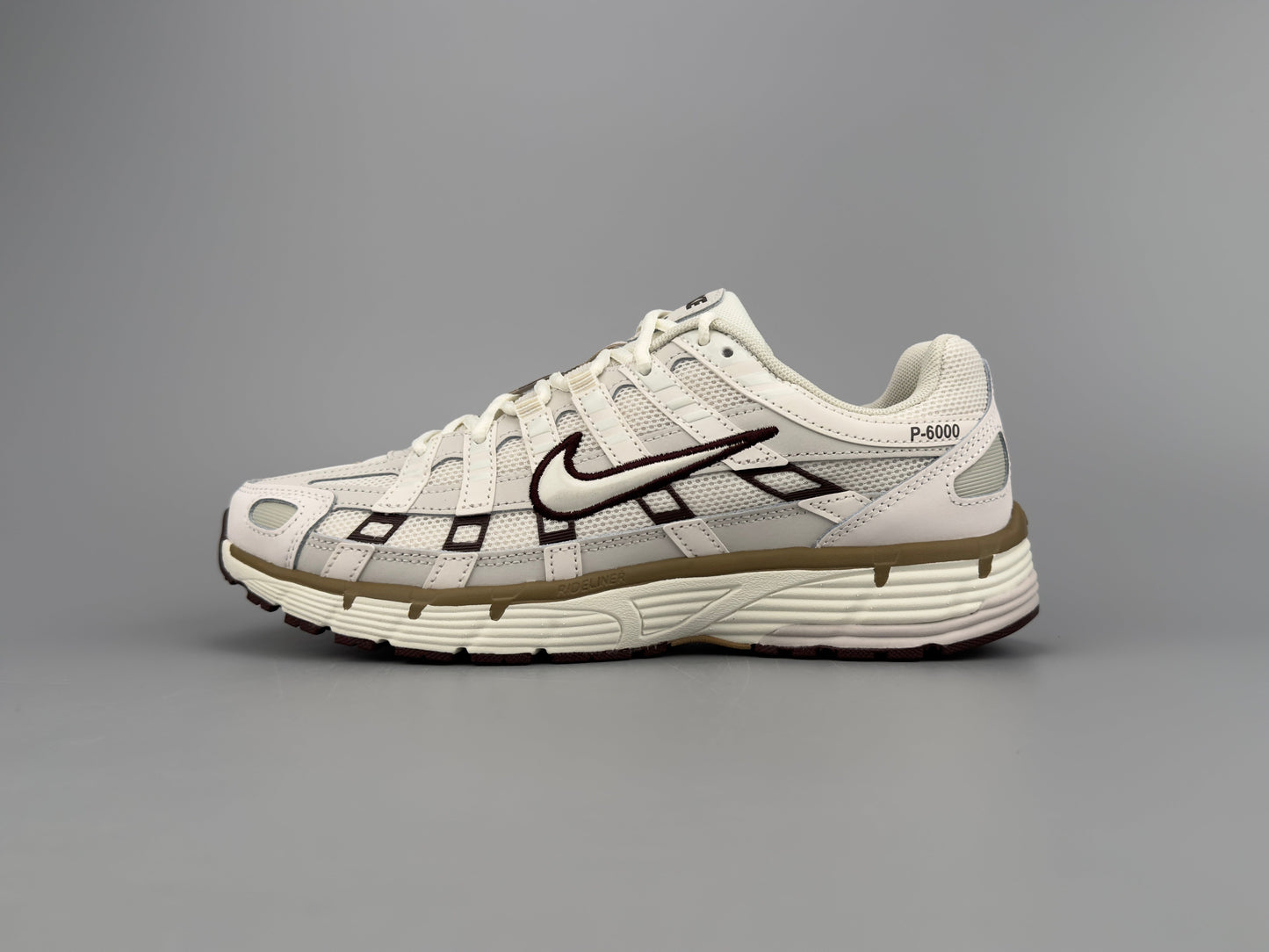 NIKE SNEAKERS P6000 BEIGE & MARRON