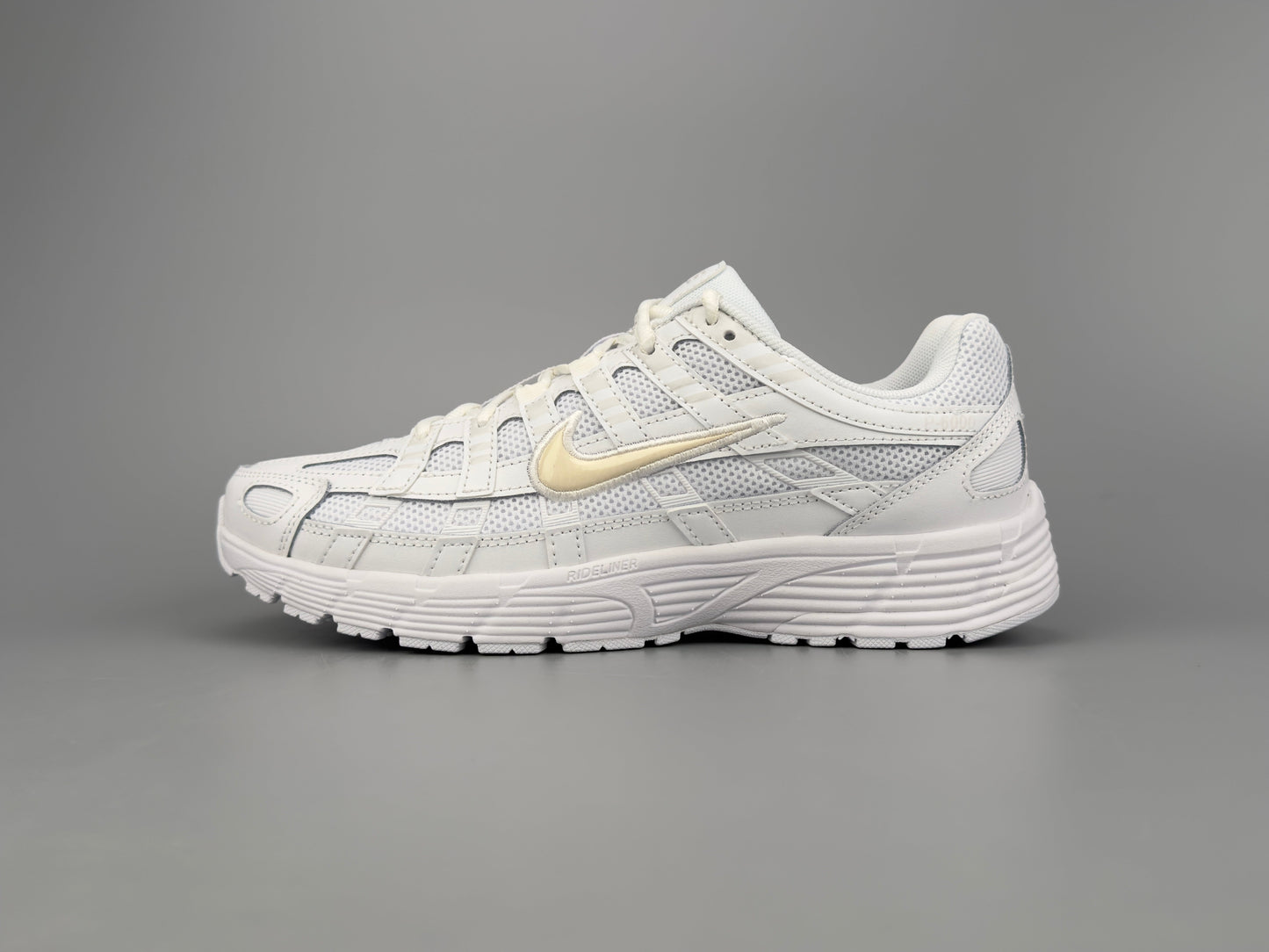 NIKE SNEAKERS P6000 BLANCHE