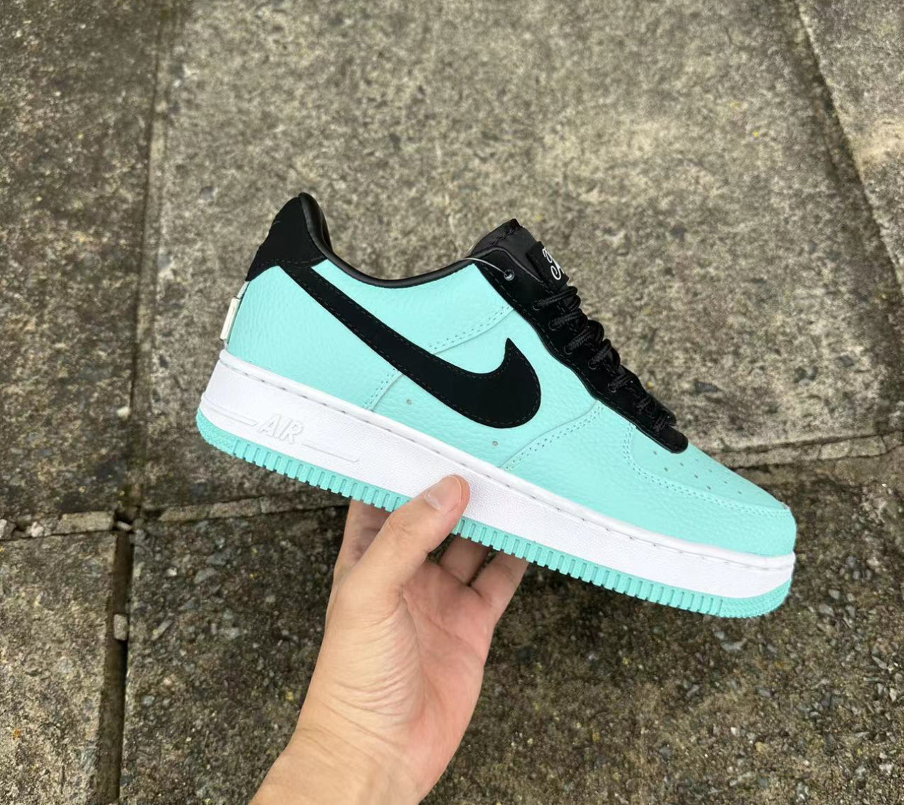 Nike Air Force 1 – L’icône du style urbain
