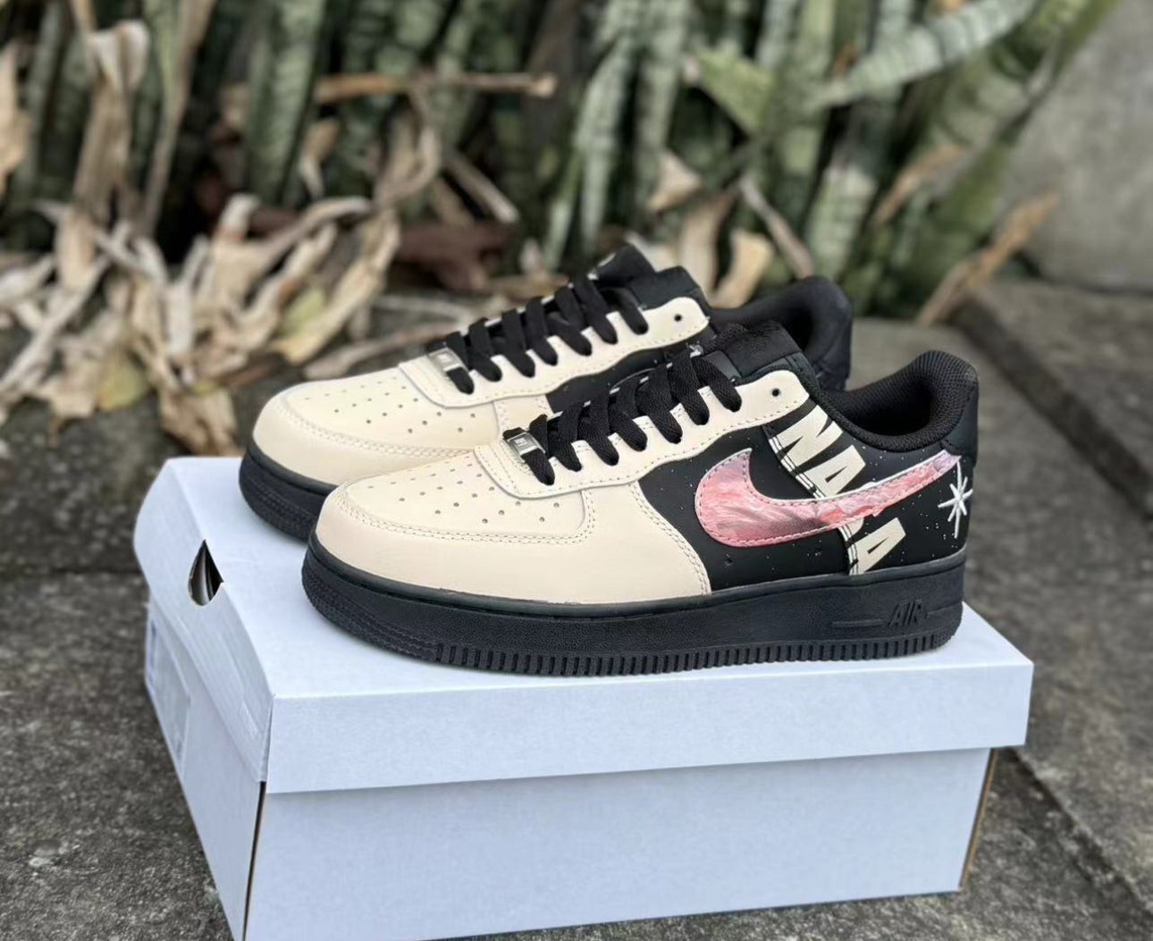 Nike Air Force 1 x Nasa – L’icône du style urbain