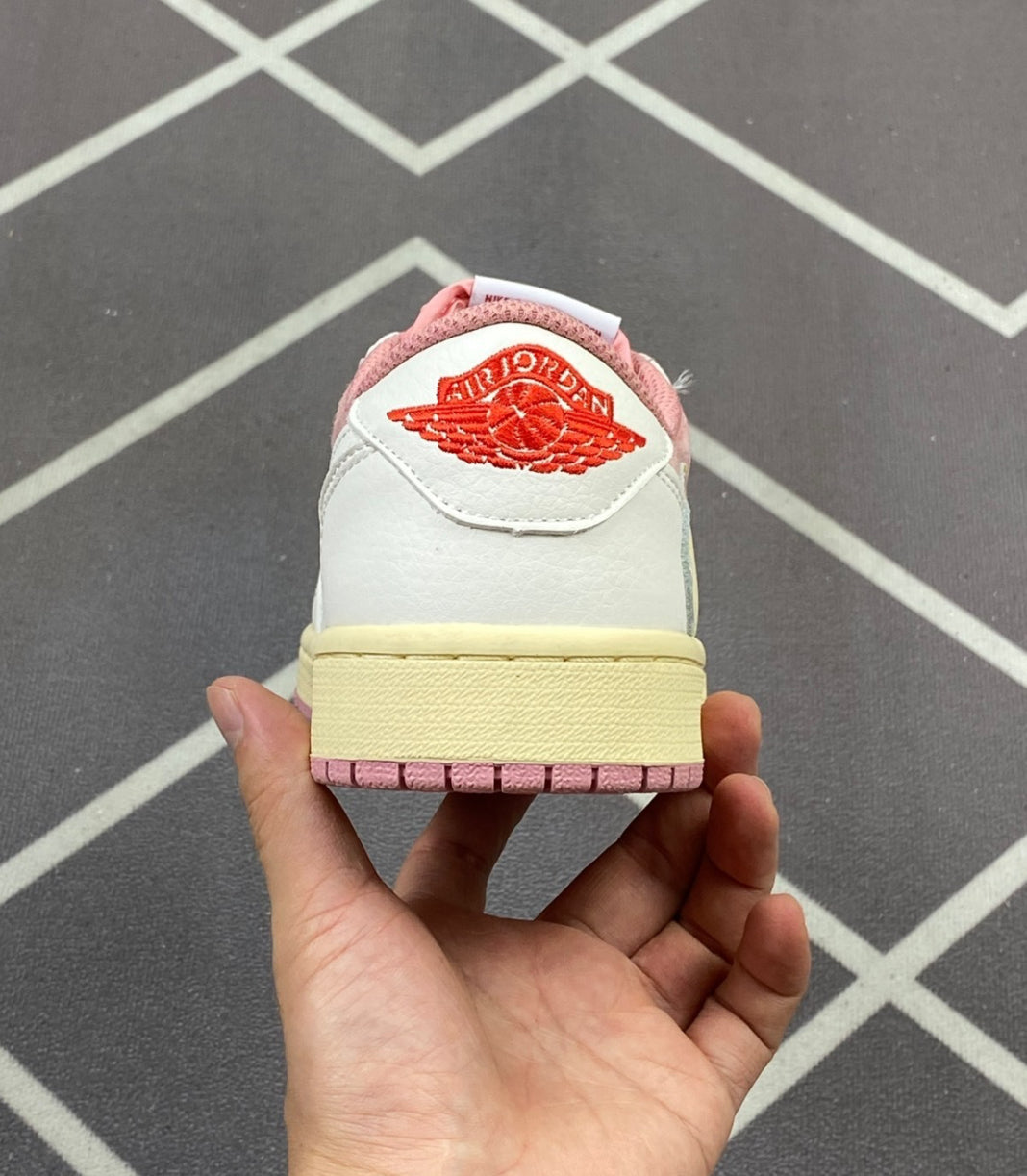 Nike Dunk Low x Travis Scott - L’icône sneakers