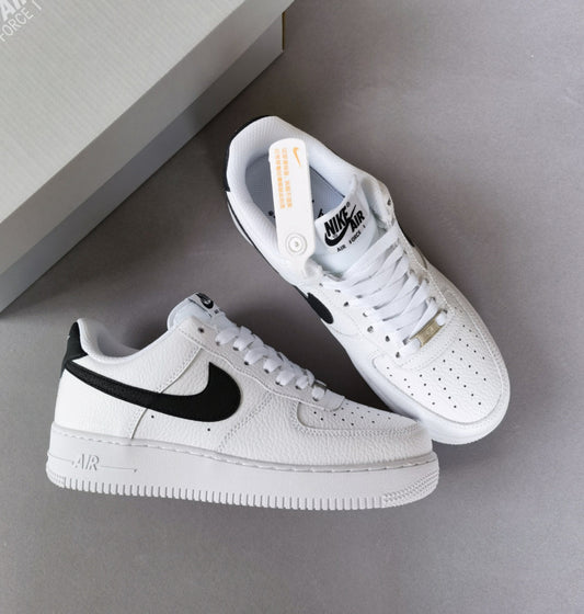 Nike Air Force 1 – L’icône du style urbain