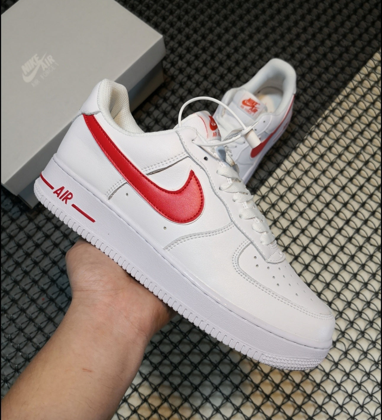 Nike Air Force 1 – L’icône du style urbain