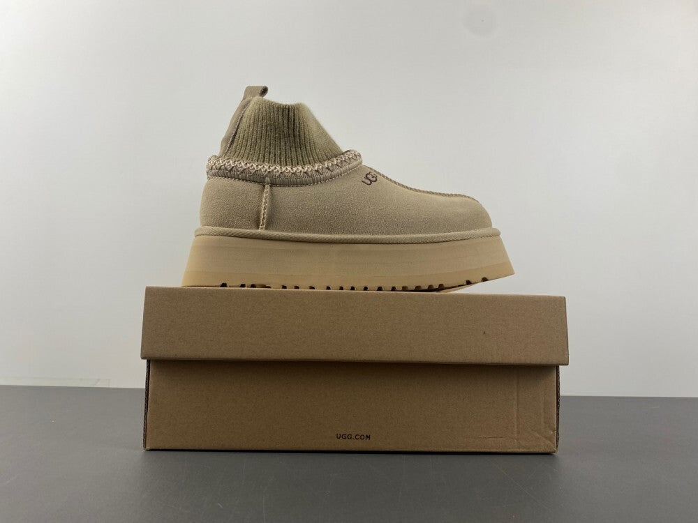 Mules UGG – Confort, Style et Chaleur Inégalés