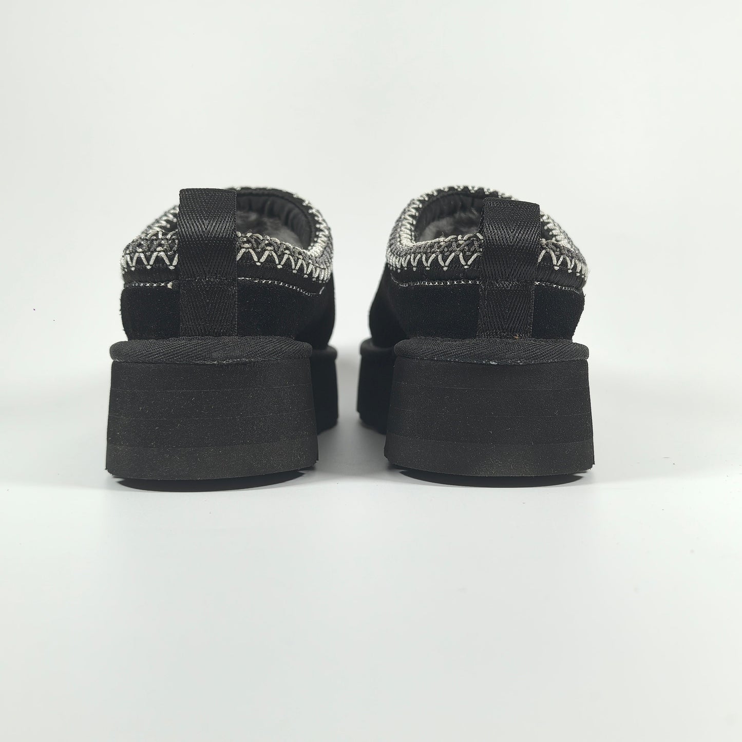 Mules UGG Tazz – Confort, Style et Chaleur Inégalés